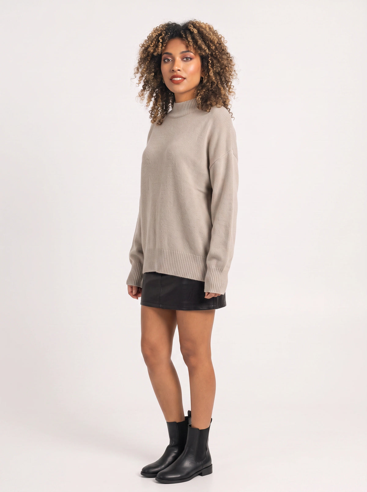 Costaro Oversized Turtleneck Jumper – Chunky Knit Women Longline Relaxed Fit Sweater