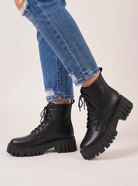 Gridrun Chunky Platform Lace-Up Ankle Boots – Women Goth Punk Combat Biker Black Leather Ankle Boots