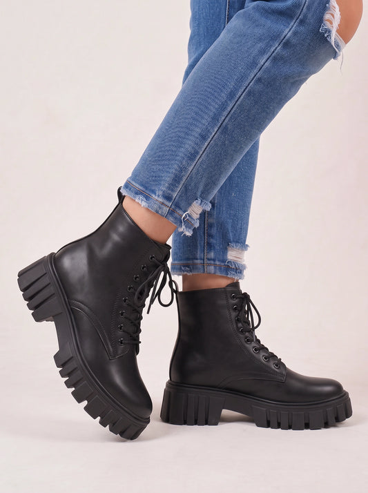 Gridrun Chunky Platform Lace-Up Ankle Boots – Women Goth Punk Combat Biker Black Leather Ankle Boots