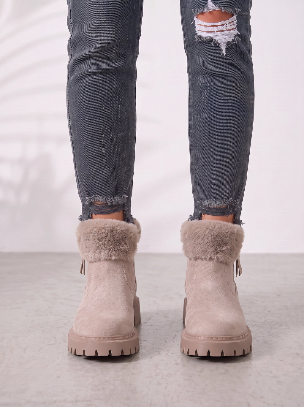 Treadelle Fur-Lined Ankle Boots – Chunky Platform Women Winter Faux Fur Suede Zip Boots
