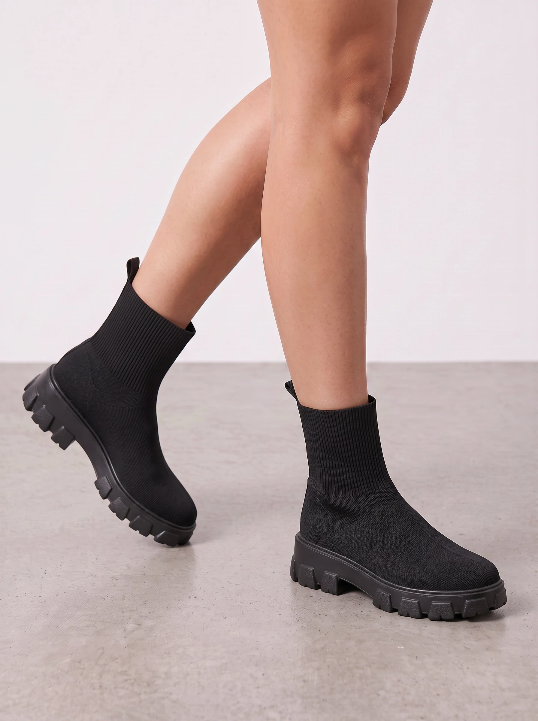 Trakrib Ribbed Sock Ankle Boots – Women Chunky Platform Chelsea Boots Streetwear Casual Pull On Ankle Boots