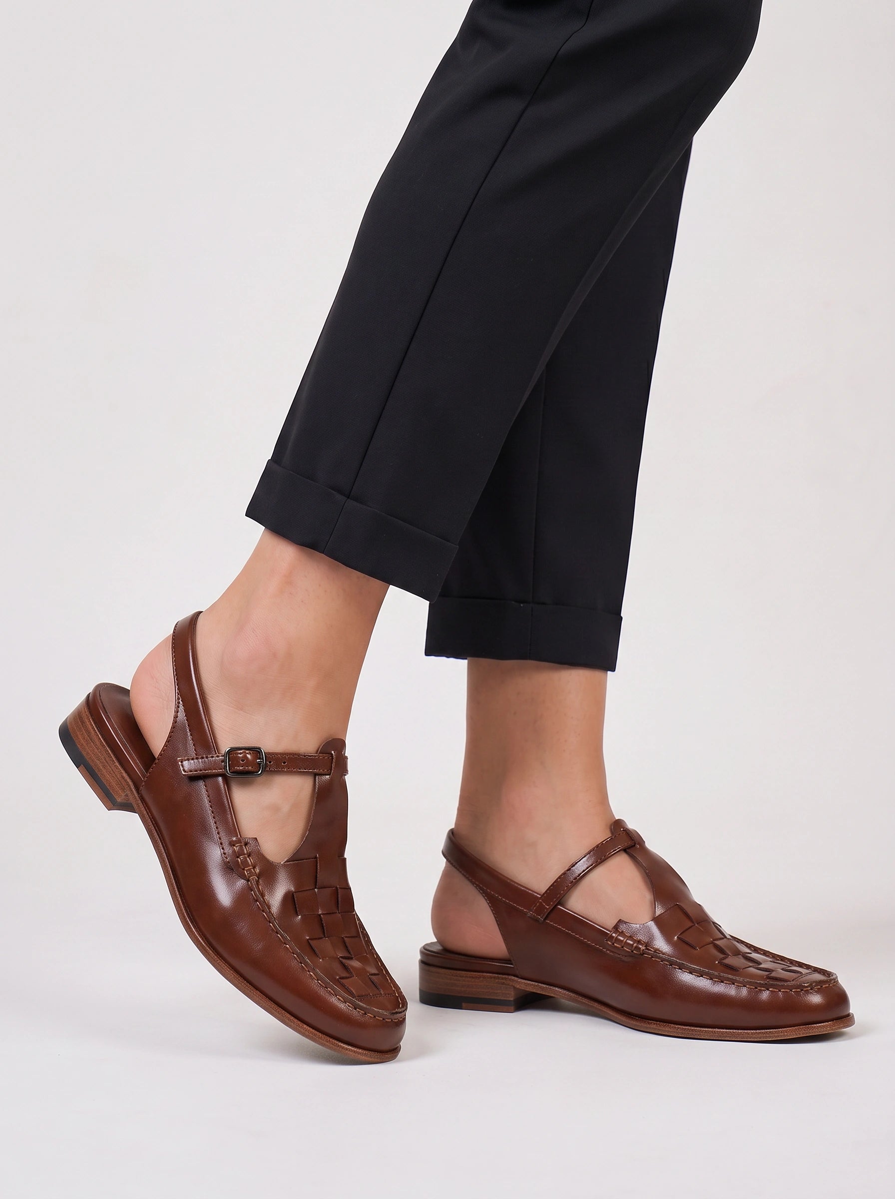 Intrecco Woven Leather Slingback Loafers – Women Flat Shoes Closed Toe Summer Smart Casual Office
