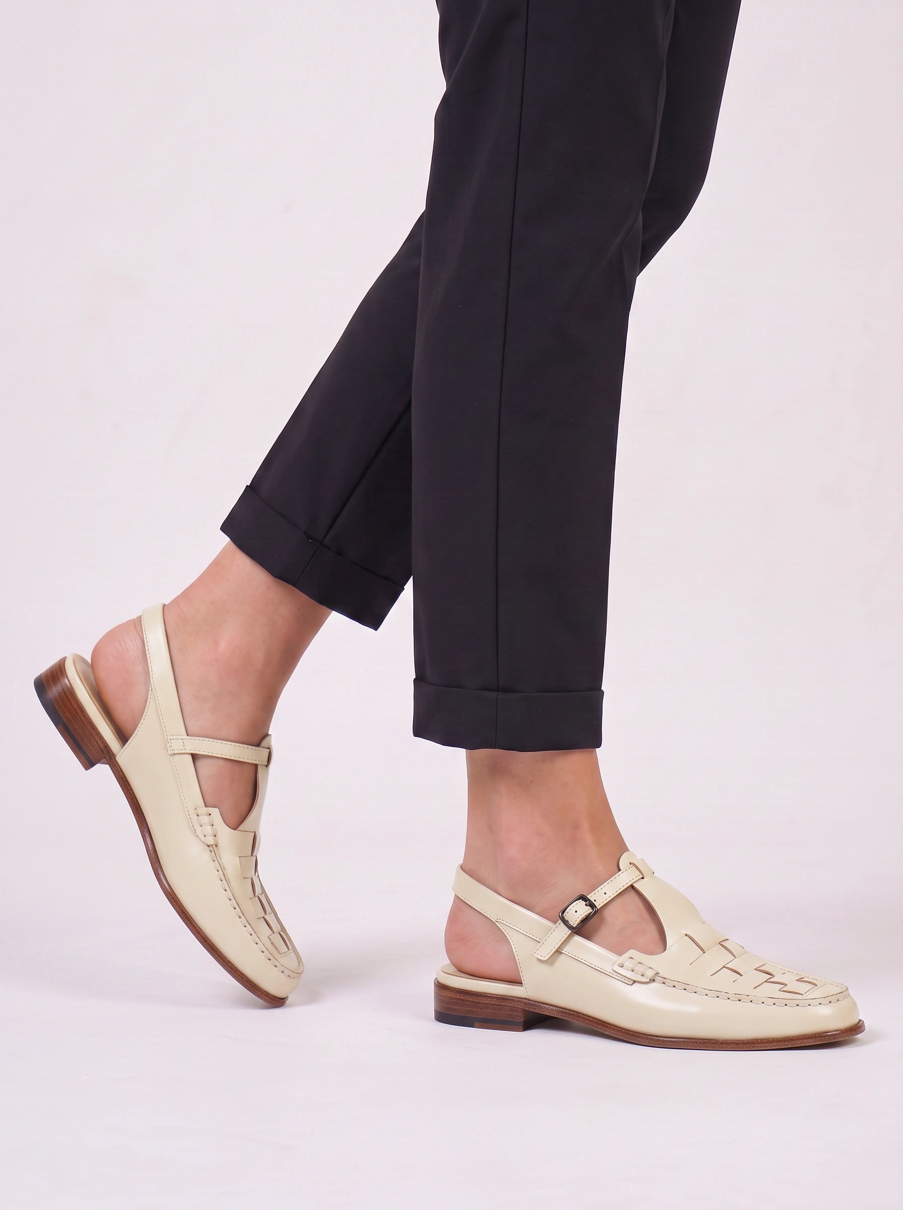 Intrecco Woven Leather Slingback Loafers – Women Flat Shoes Closed Toe Summer Smart Casual Office