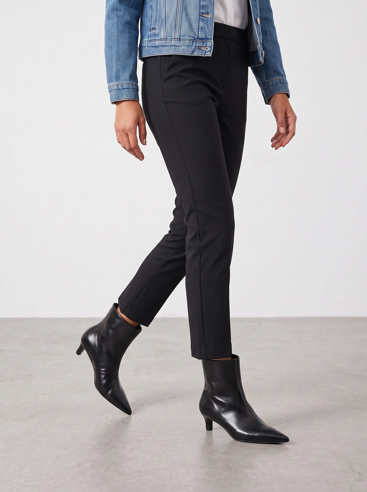 Toivenne Pointed Leather Ankle Boots – Women Kitten Heel Boots Ankle Autumn Winter Everyday Office Boots