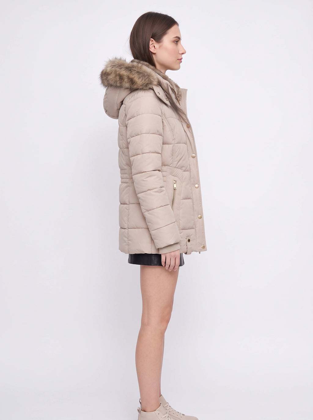 Veyzandra Faux Fur Hood Quilted Puffer Coat – Women Padded Winter Jacket Casual Parka Longline