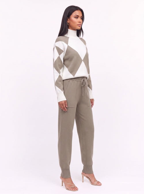 Argmon Argyle Knit Jumper Jogger Co-Ord Set – Women Loungewear Casual Ribbed Turtleneck Knitwear Set