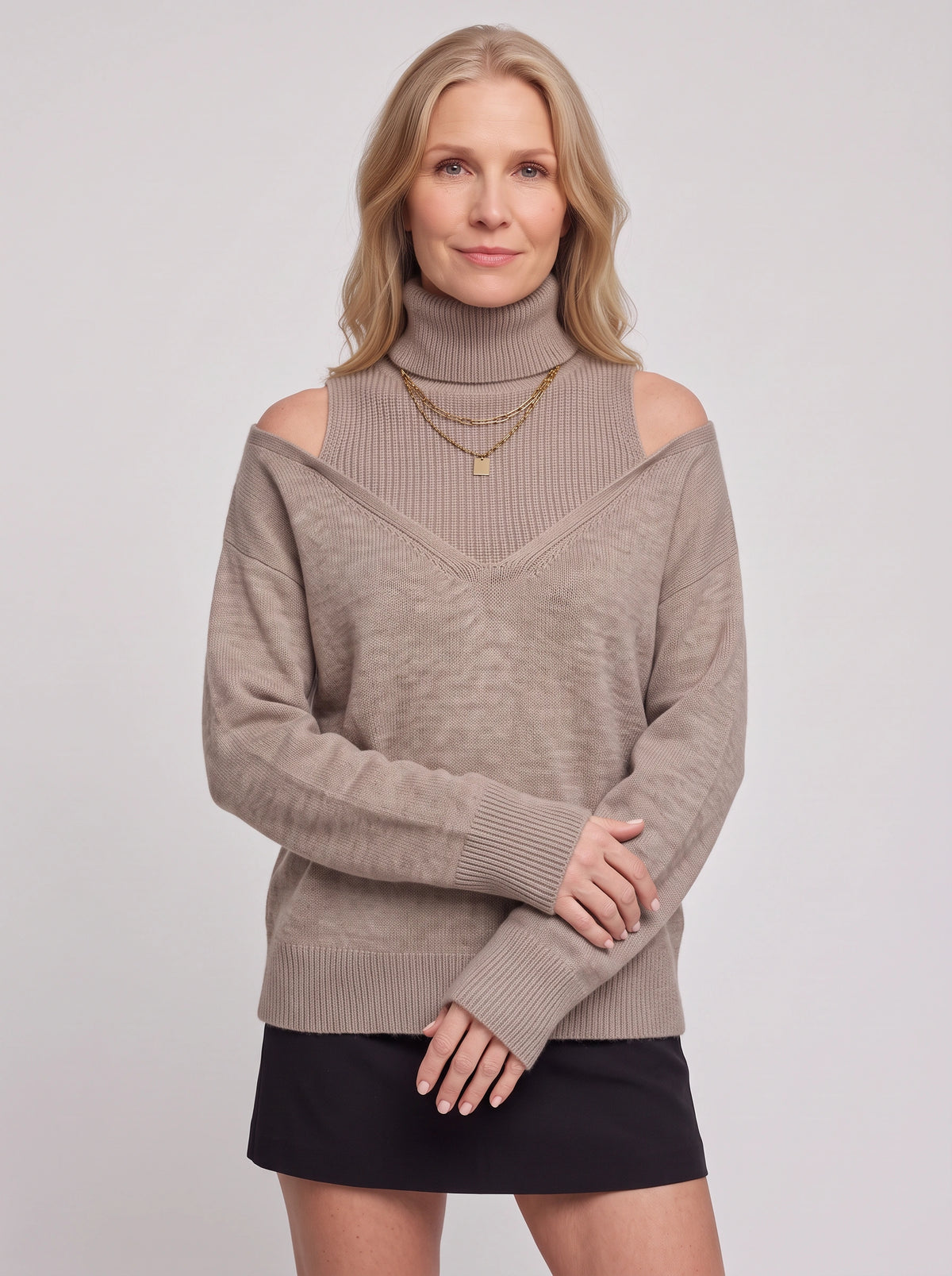 Koldra Cold-Shoulder Roll Neck Jumper – Ribbed Knit Women Layered Knitwear Autumn Casual Long Sleeve Top