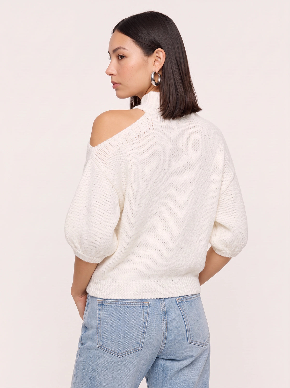 Cutholde Asymmetric Cold Shoulder Jumper – Chunky Knit Mock Neck Women Casual Autumn Winter Oversized Sweater