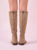 Squaryn Suede Knee-High Flat Boots – Women Autumn Winter Korean Style Mid-Calf Knight Boots
