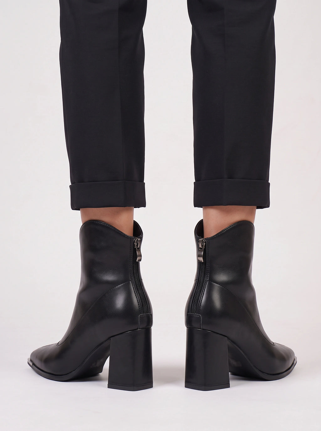 Mettora Leather Ankle Boots – Pointed Toe Heeled Women Ladies Black Ankle Boot Autumn Winter Retro