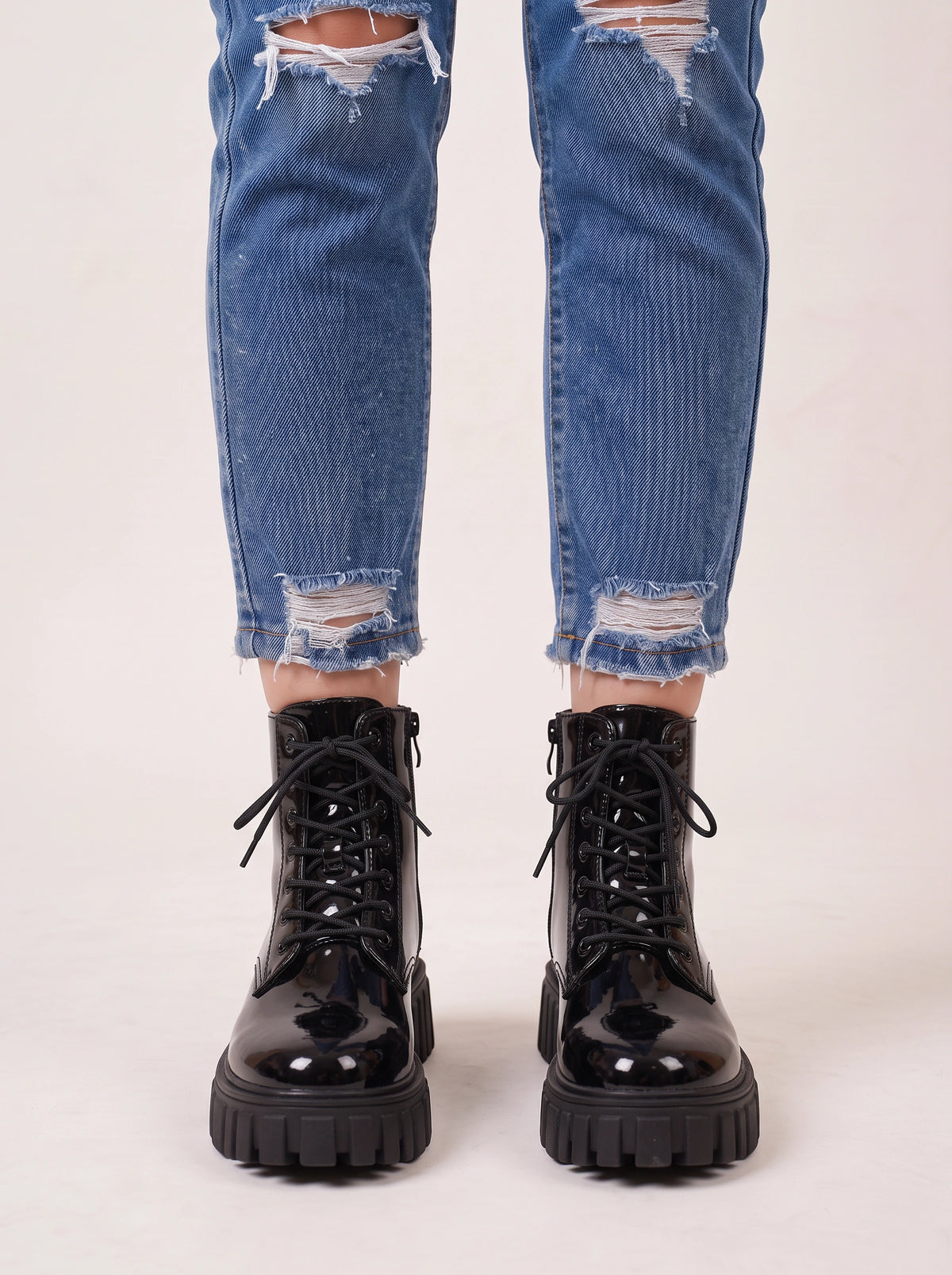 Tredriga Lace-Up Platform Ankle Boots – Patent Leather Chunky Sole Women Streetwear Grunge Combat Ankle Boots