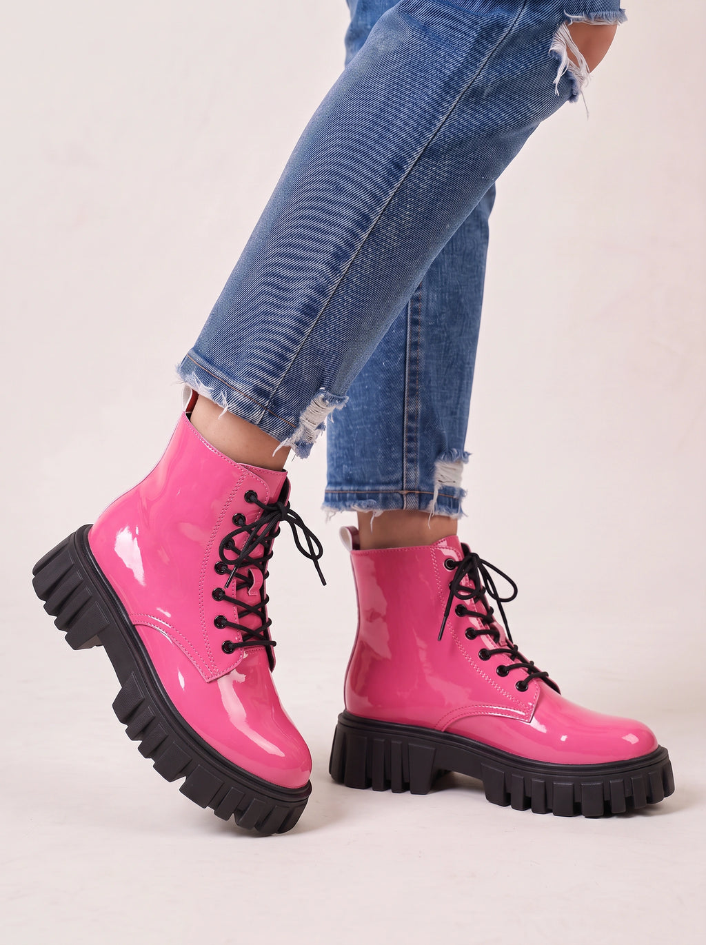 Tredriga Lace-Up Platform Ankle Boots – Patent Leather Chunky Sole Women Streetwear Grunge Combat Ankle Boots