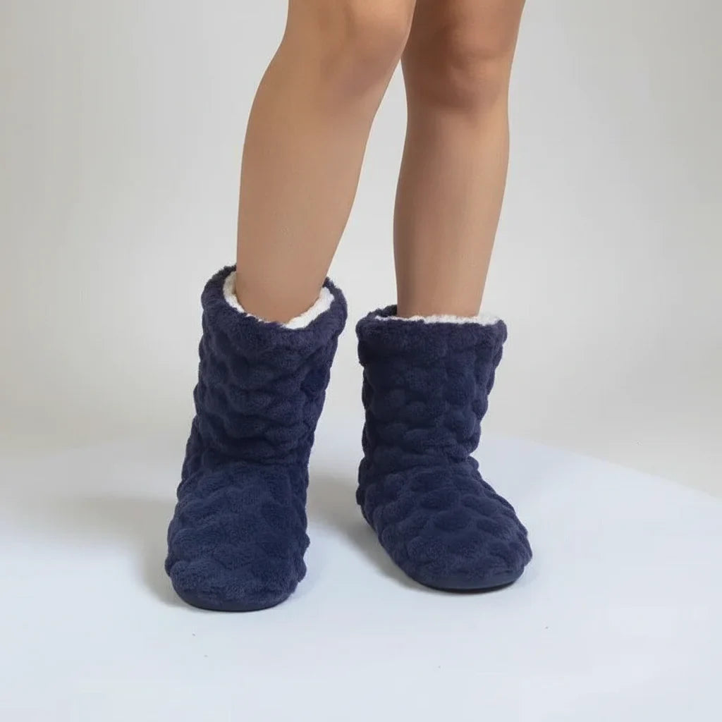 Quilge Fleece Slipper Boots – Women Fluffy Faux Fur Lined Cosy House Indoor Winter Warm Slippers