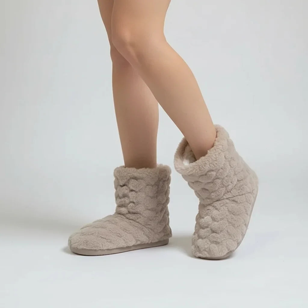Quilge Fleece Slipper Boots – Women Fluffy Faux Fur Lined Cosy House Indoor Winter Warm Slippers